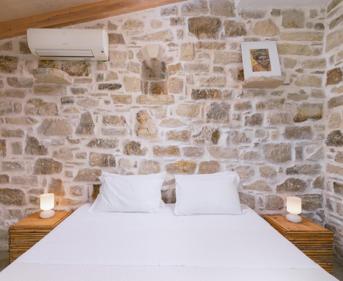 Die Zwei Brueder Art & Suites Матала Экстерьер фото